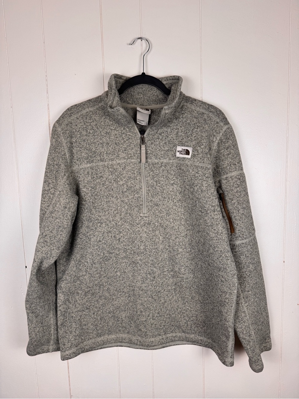 The North Face Gordon Lyons Men’s Large Grayish Brown Quarter Zip Sweater Fleece